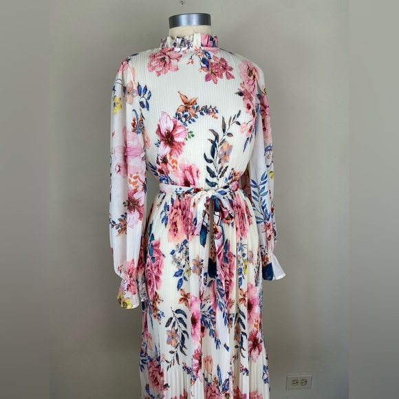 NWT Flying Tomato, what if I discover, Maxi Dress Size small - Picture 3 of 16